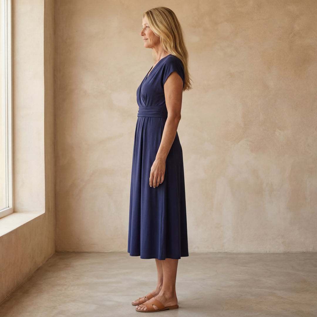 ILIANA - STYLISH V-NECK DRESS